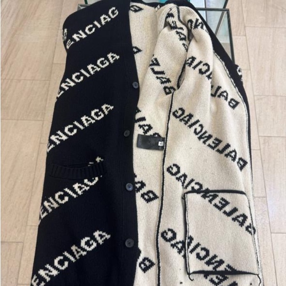 Balenciaga Black and Cream Logo Knitwear